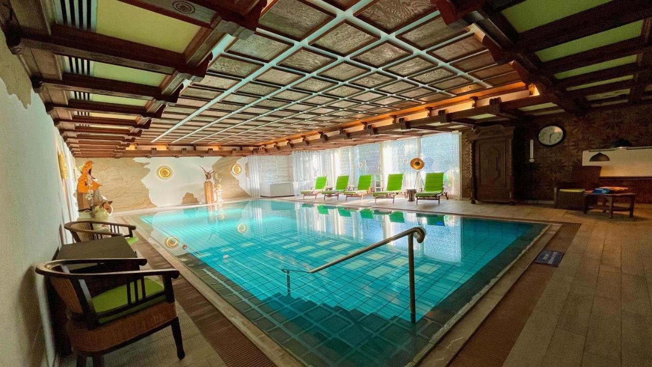 Villa Am Park Бад-Цвишенан Экстерьер фото