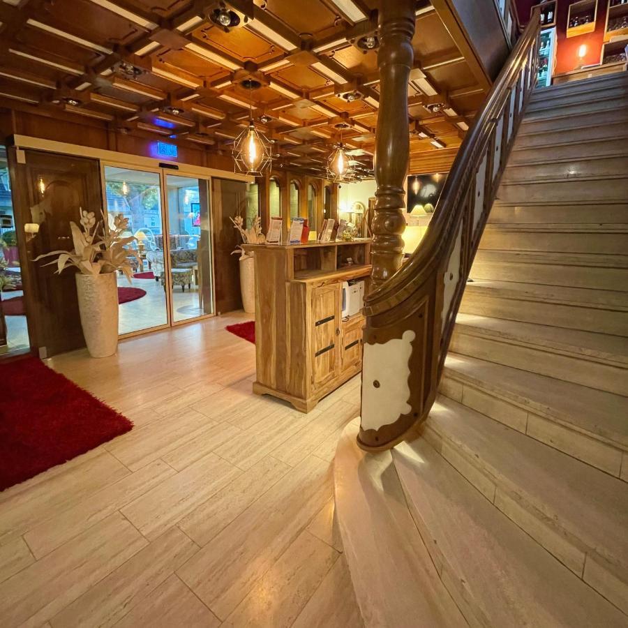 Villa Am Park Бад-Цвишенан Экстерьер фото